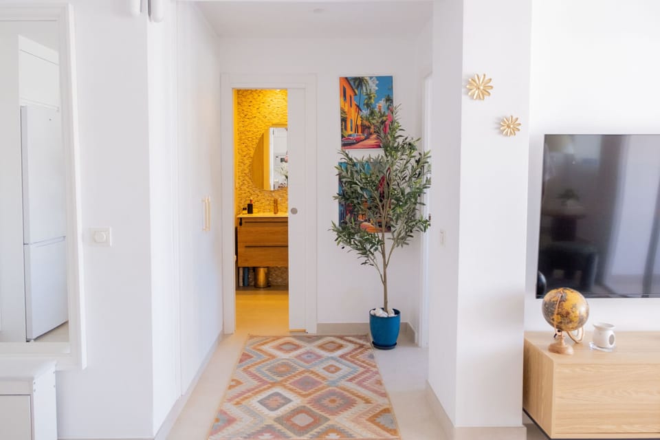 Apartment (1 Bedroom) | Interior