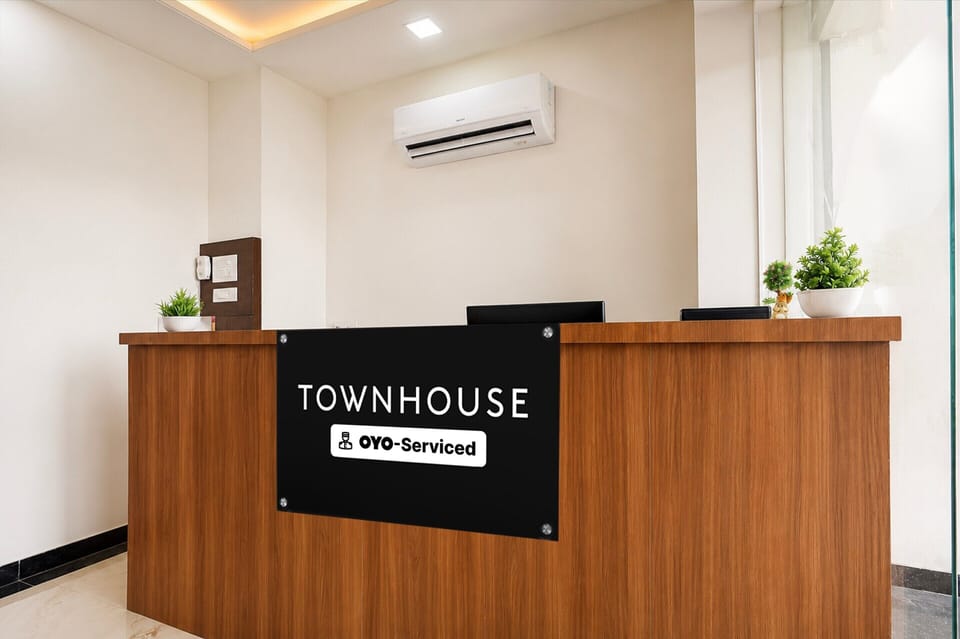House | Reception