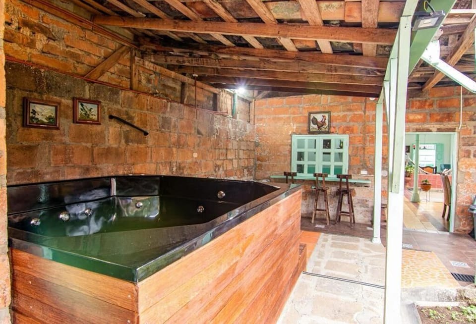 Indoor spa tub