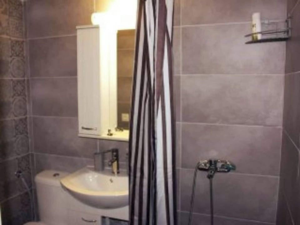 Apartment, 1 Bedroom | Bathroom