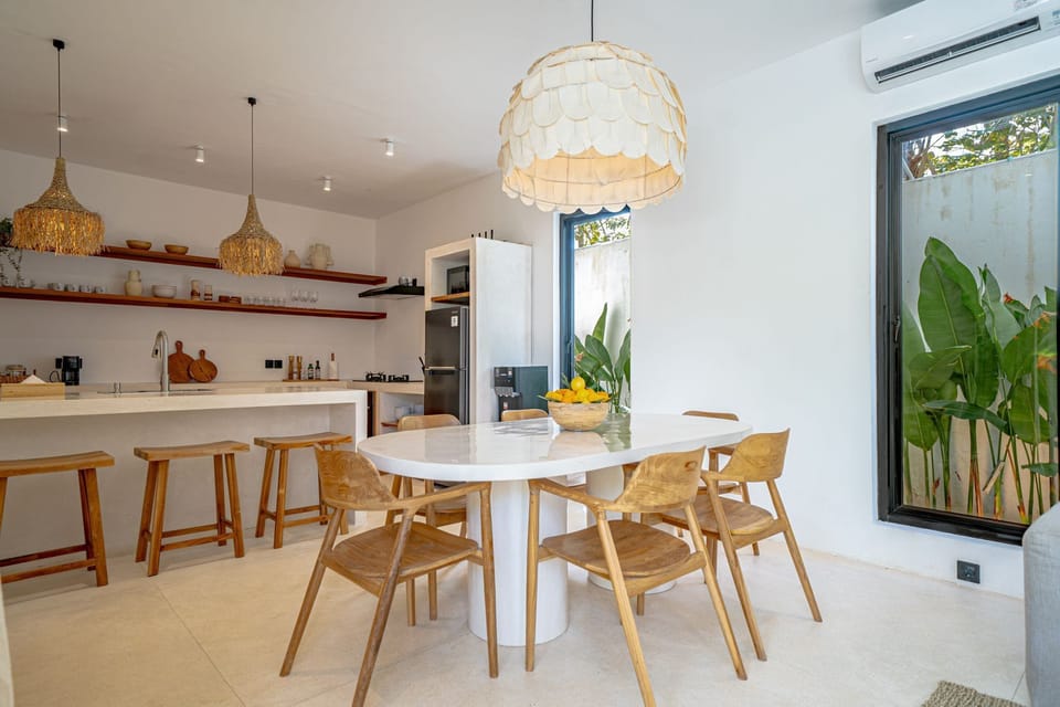 Luxury Villa, 3 Bedrooms, Pool View | Dining room