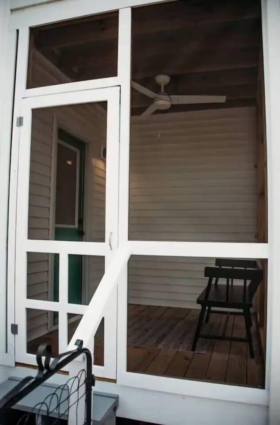 Rear screened porch