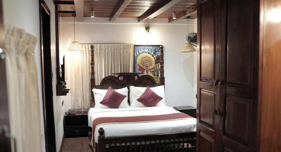 Deluxe Double Room | Iron/ironing board, WiFi (free)