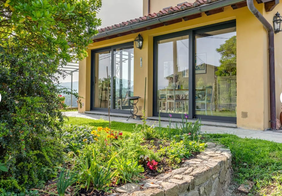 House, Smoking | 4 bedrooms, desk