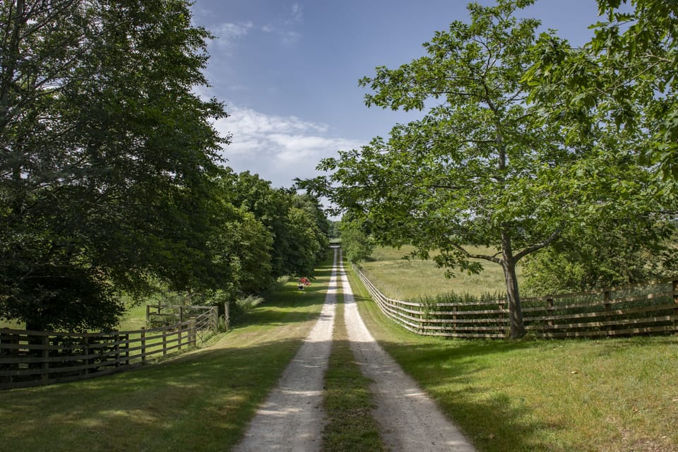 Terrace Barn awaits guests down the well attended drive