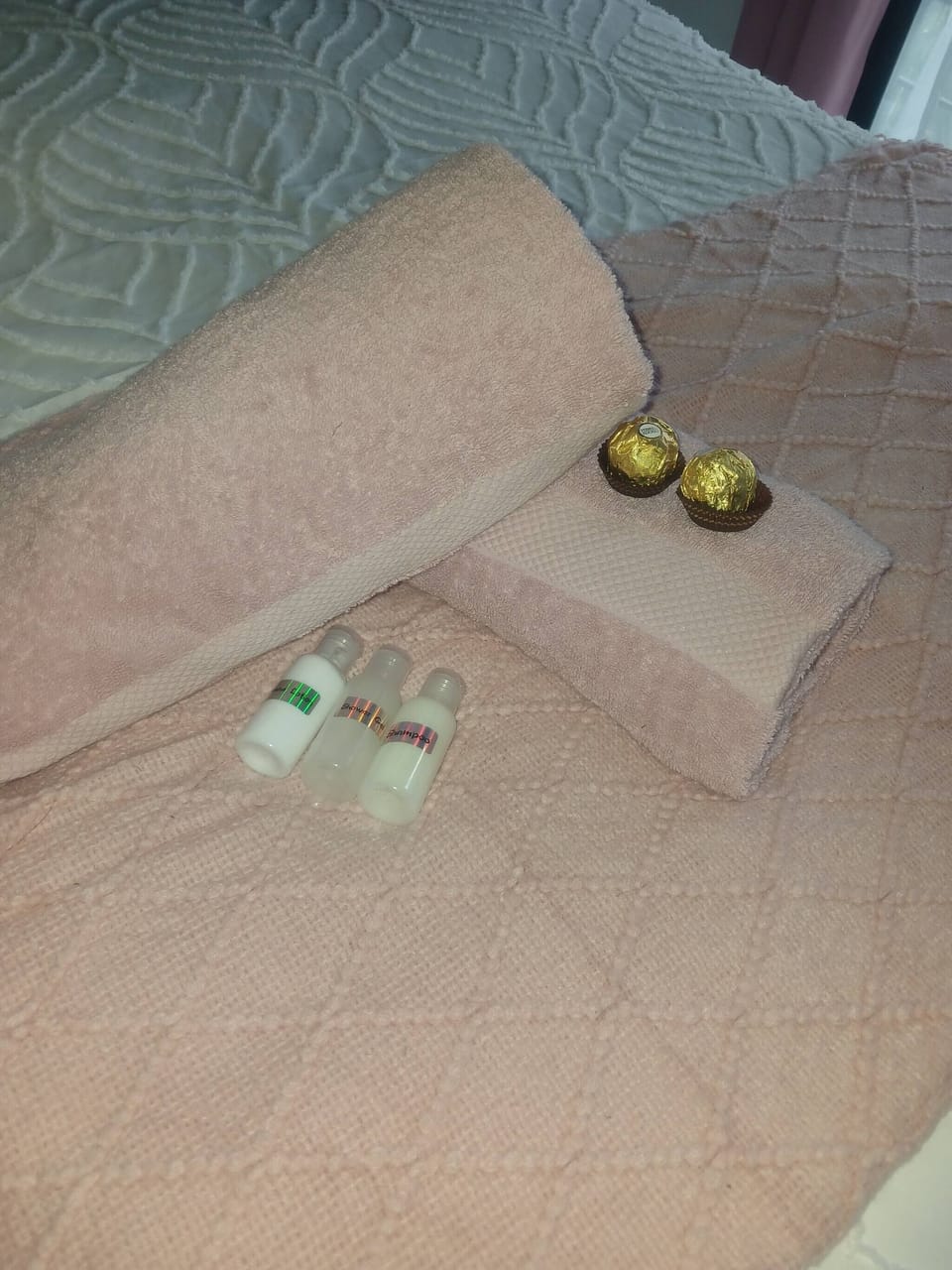 Bathroom amenities