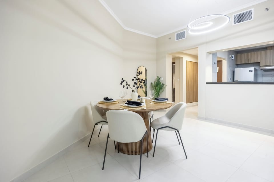 Apartment, Balcony | Dining