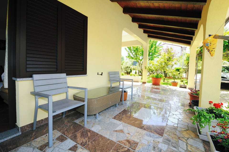 Terrace/patio