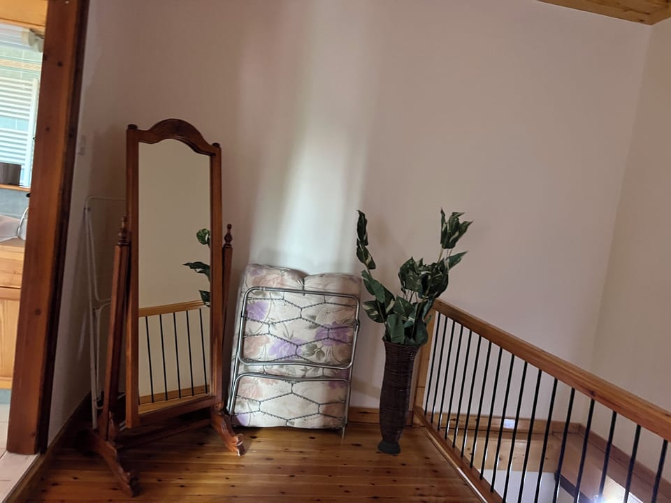 House, 1 Bedroom, Balcony, Mountain View | Living room