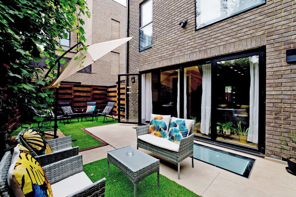 Luxury 4BR Camden Villa w/ Parking & Garden House in London Borough of Islington