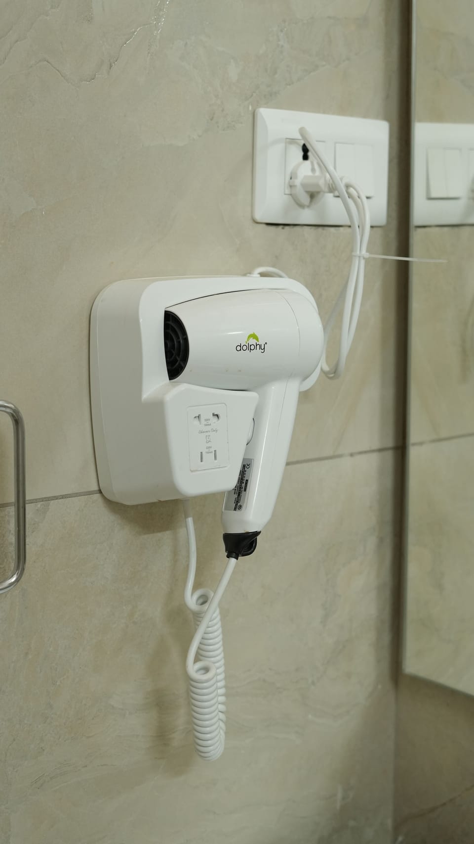 Cottage | Bathroom amenities | Shower, free toiletries, hair dryer, bathrobes