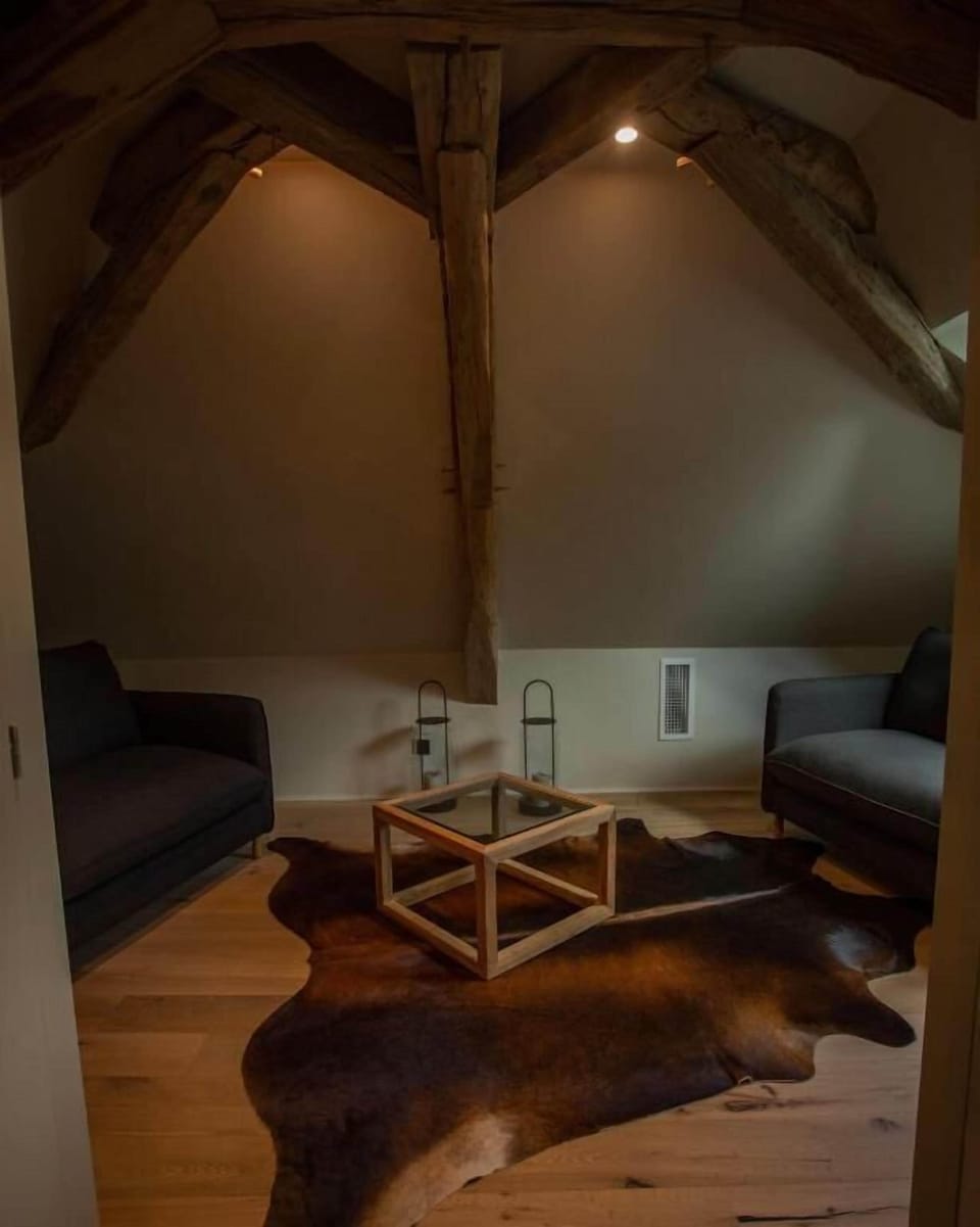 Family Room | Interior