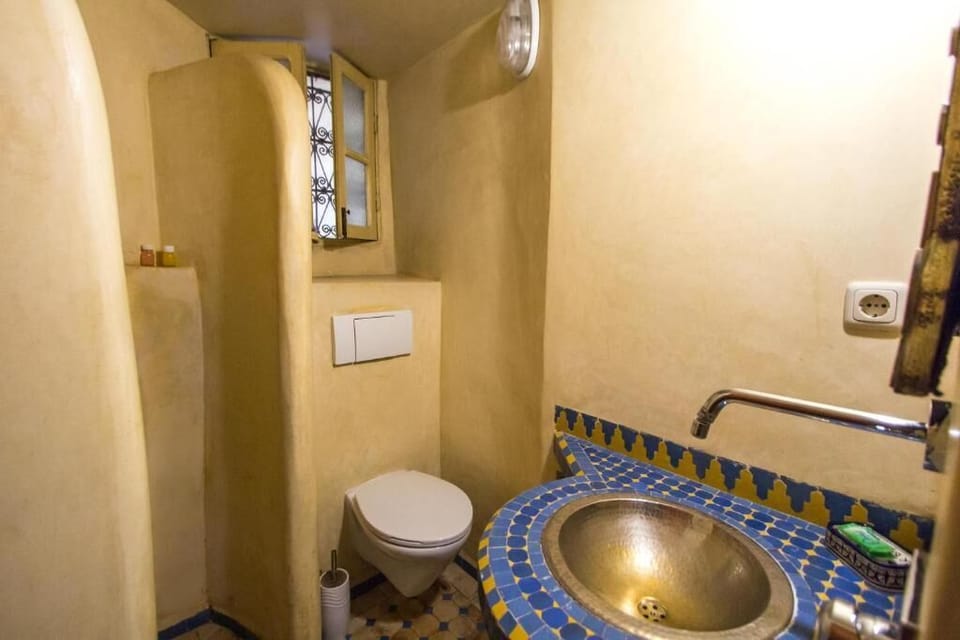 Triple Room | Bathroom