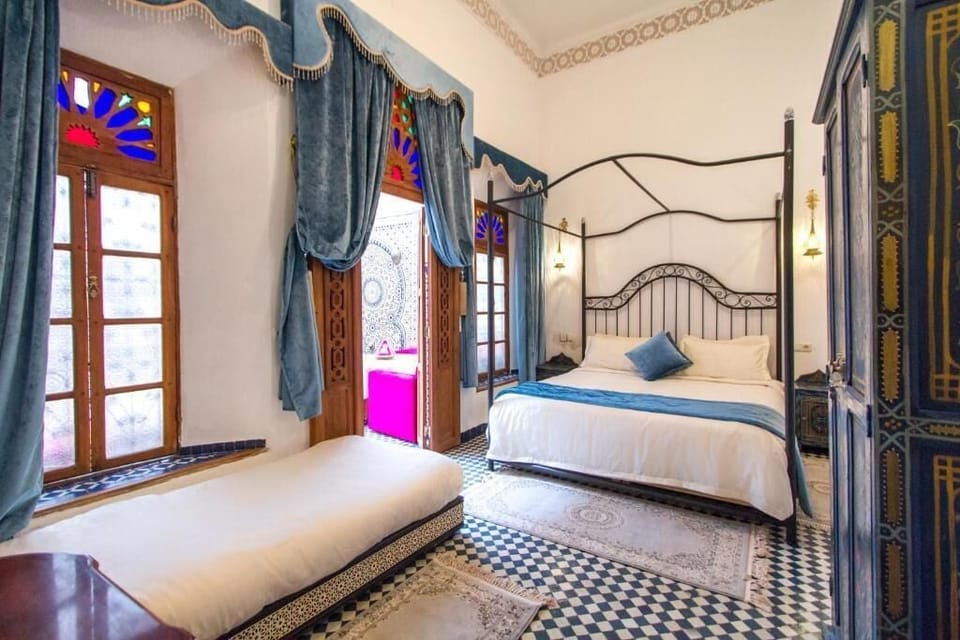Triple Room | In-room safe, iron/ironing board, WiFi (free)