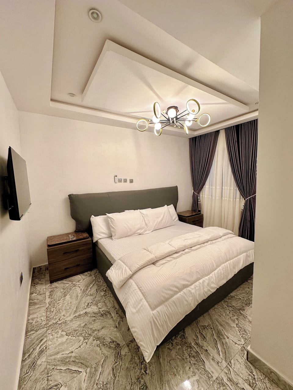 Comfort Room, Balcony, City View | Desk, laptop workspace, blackout drapes, soundproofing