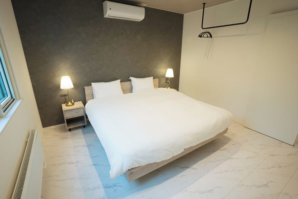 Villa | Iron/ironing board, WiFi (free)