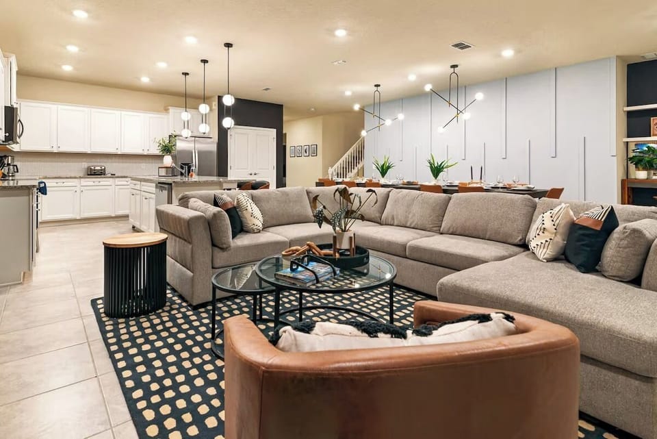 House, Patio, Courtyard View | Living room
