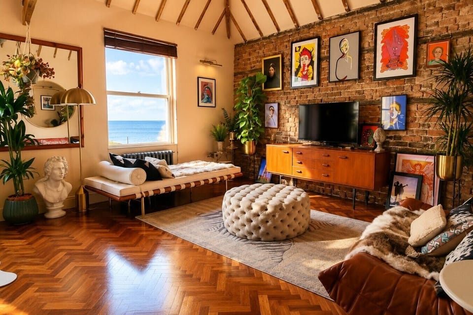 lounge & Sea view
