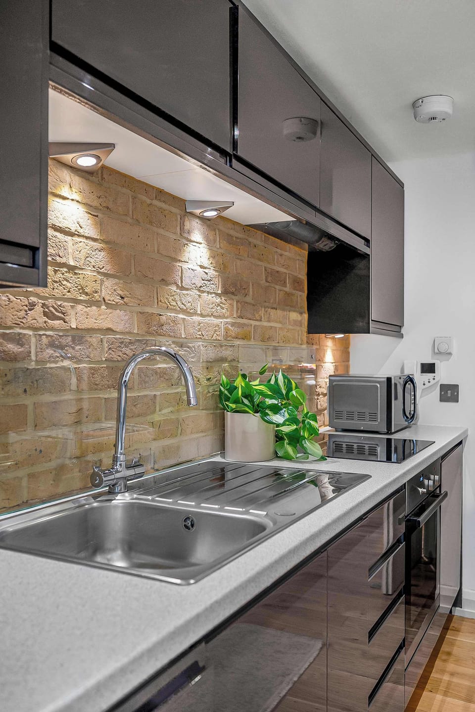 Apartment, 1 Double Bed with Sofa bed, Kitchen, City View (Bateman St 14, 4) | Private kitchen