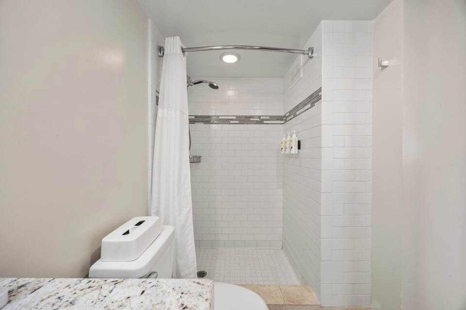 @ Marbella Lane - Prime 1BR w/ Panoramic Oceanview Apartment hotel in Honolulu
