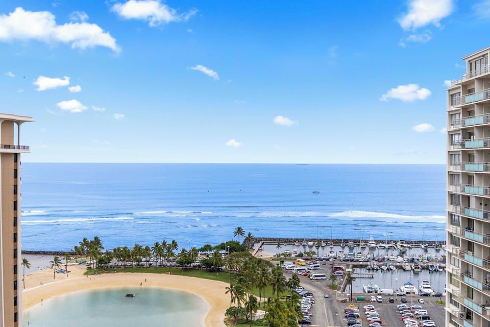 @ Marbella Lane - Prime 1BR w/ Panoramic Oceanview Apartment hotel in Honolulu