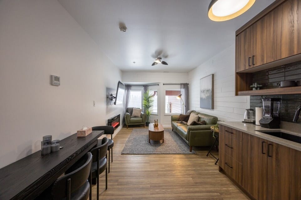 GEM_STAYS_HARVIE_HEIGHTS_RMPCo-9