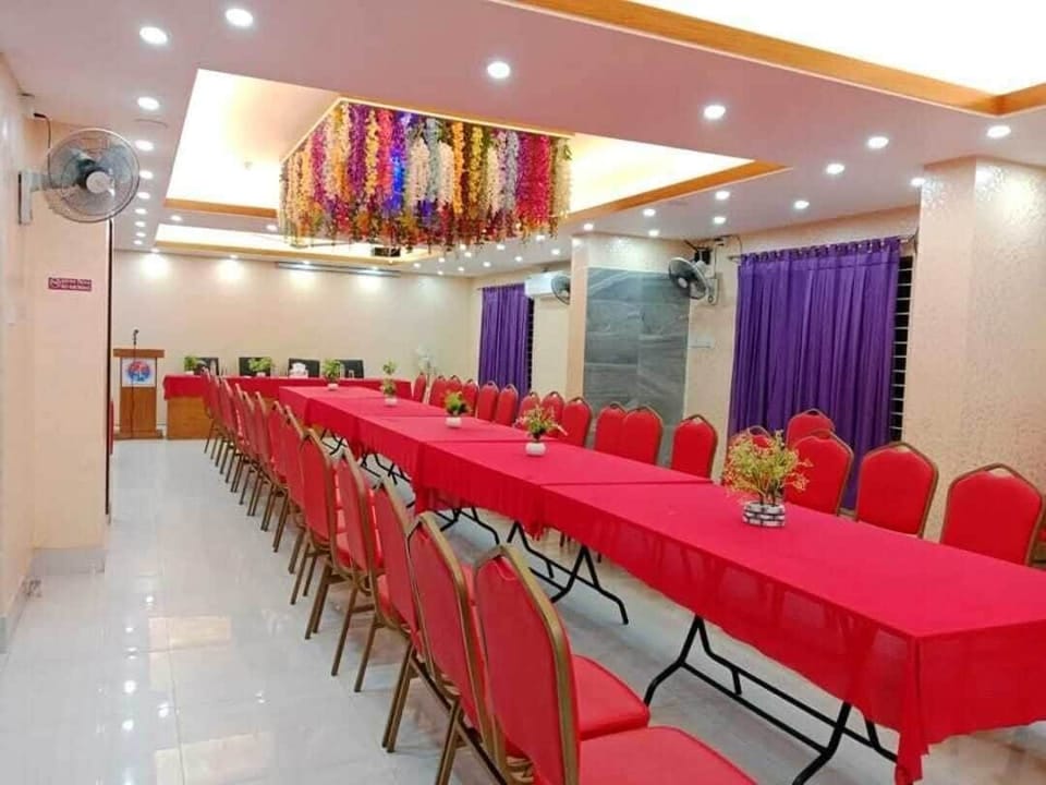 Comfort Twin Room | Meeting facility
