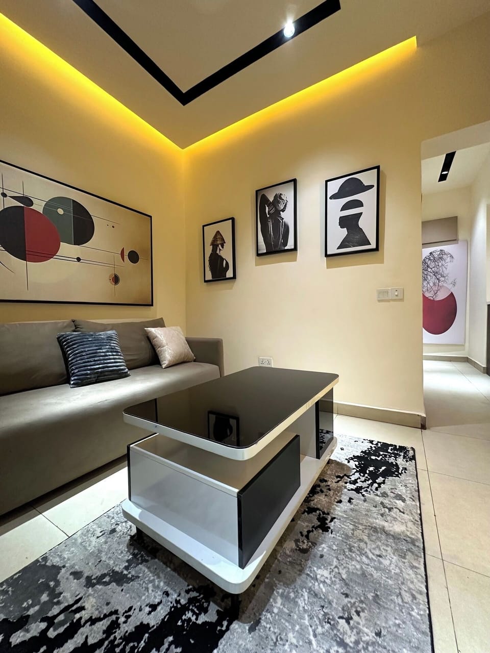 Economy Apartment, Balcony, City View | Interior