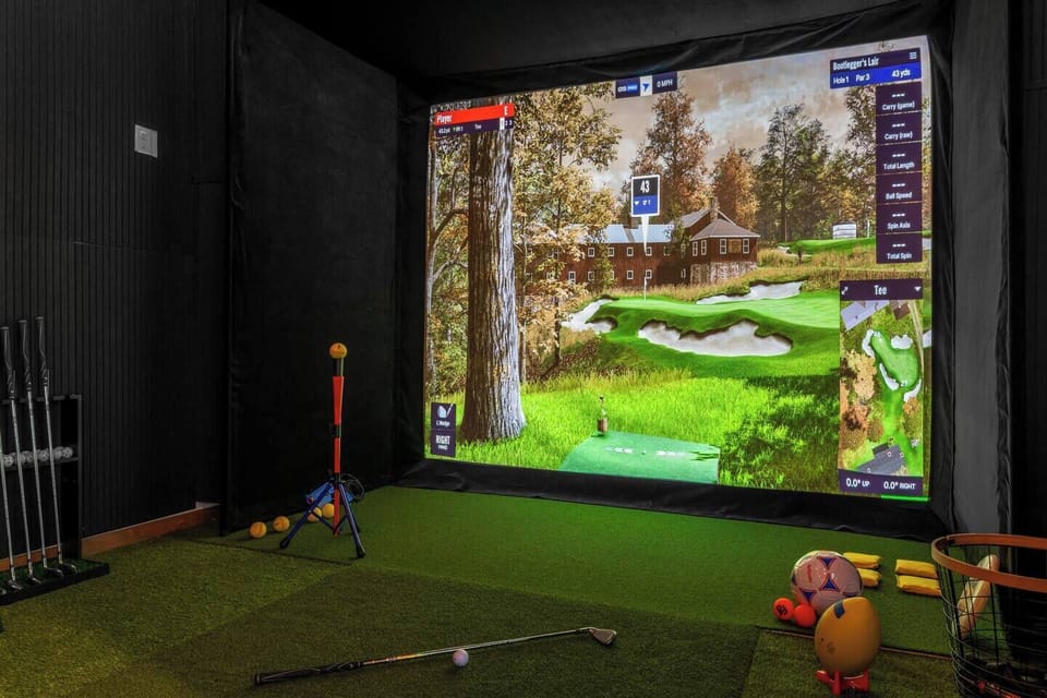 [Game room] Golf & multi sport simulator & 4K projector