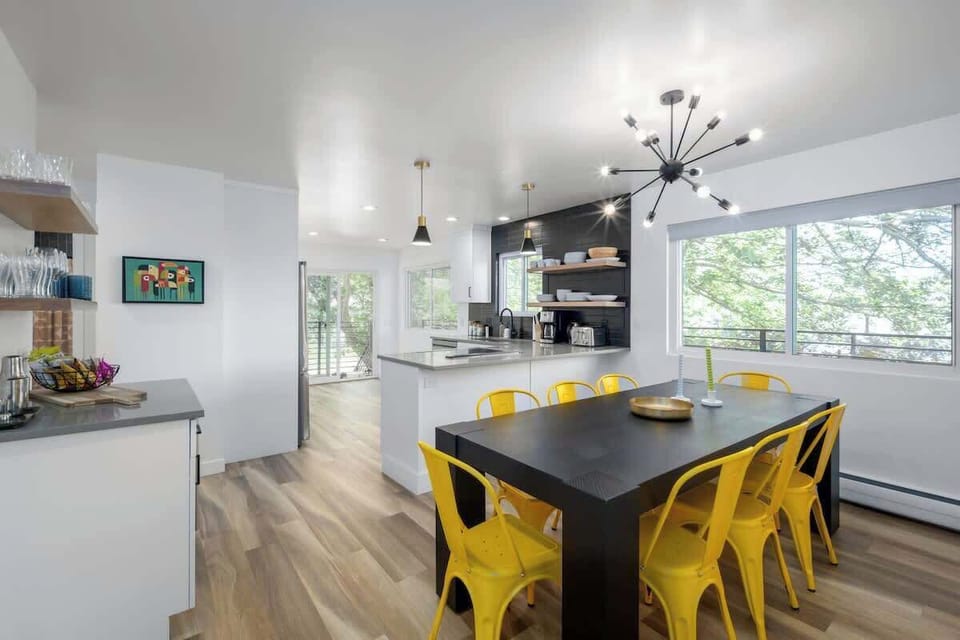 Open kitchen dining area. 