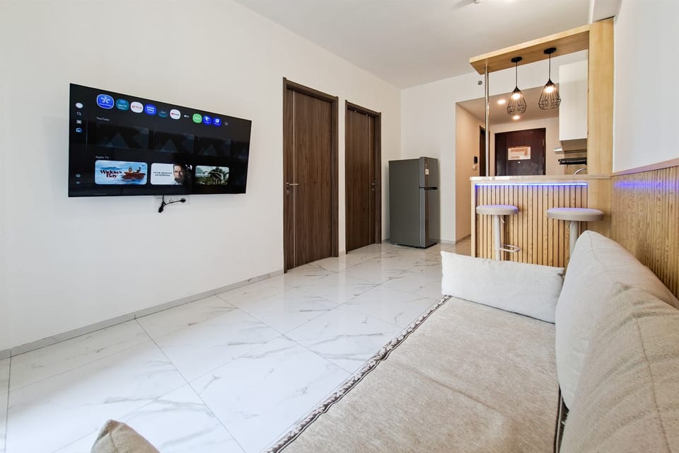 Standard Apartment | Living room