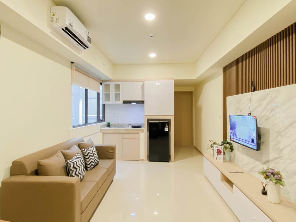 Standard Apartment | Living room