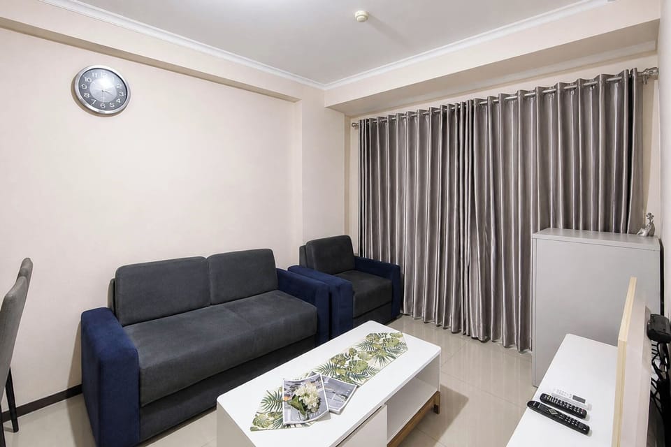 Standard Apartment | Living room