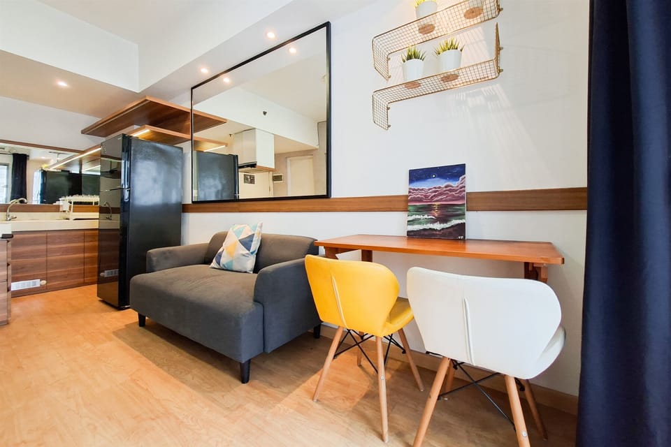 Standard Apartment | Living room