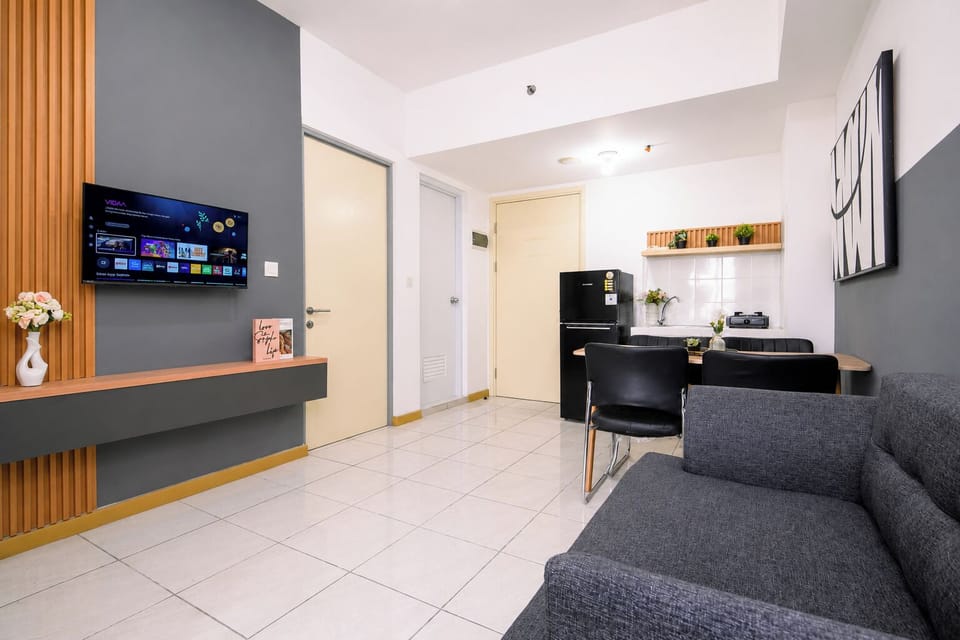 Standard Apartment | Living room