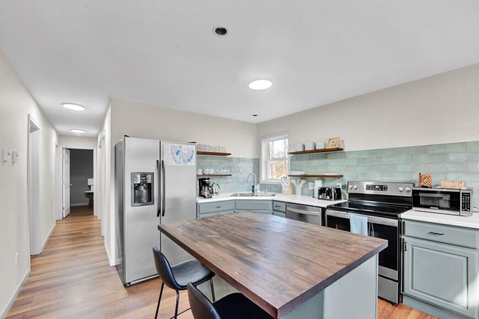 Additional Kitchen View with Ample Prep Space