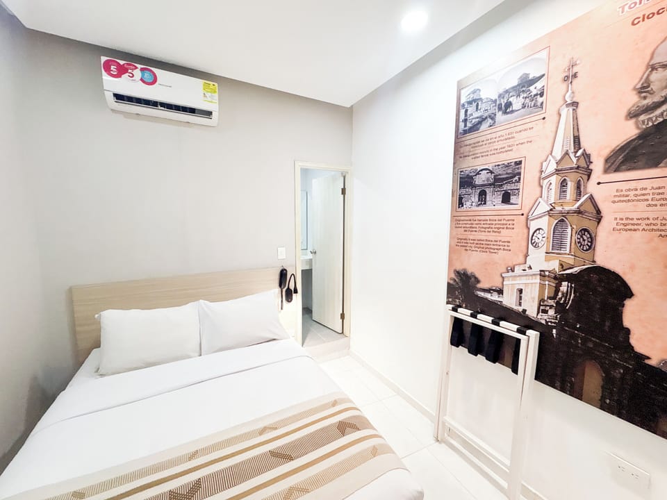 Economy Double Room, 1 Queen Bed, Non Smoking, Private Bathroom | In-room safe, blackout drapes, iron/ironing board (on request)