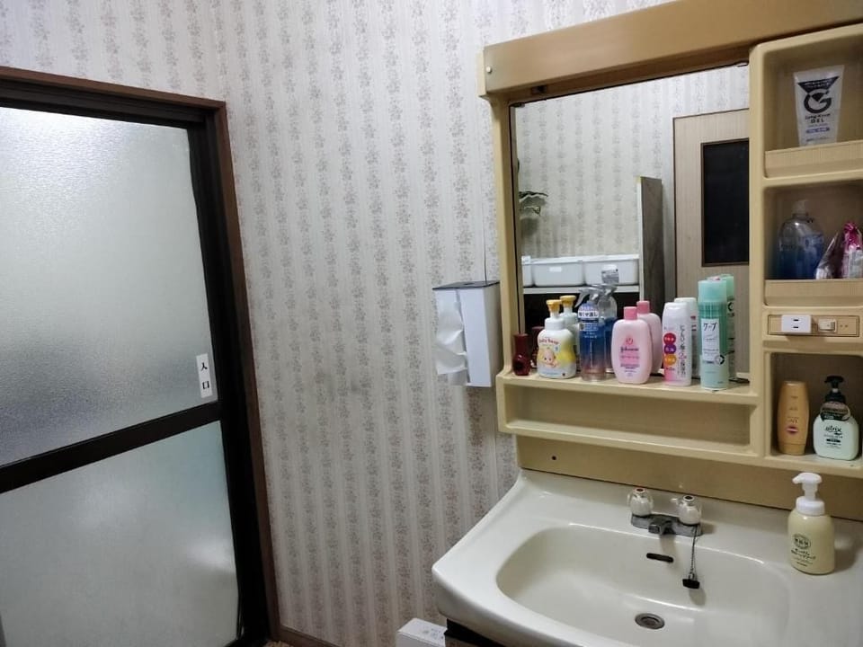Guesthouse Naruto Ohenro Bed and Breakfast in Japan