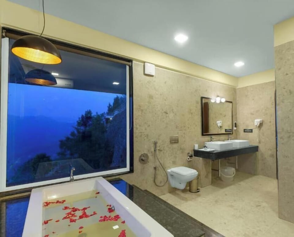 Honeymoon Suite, Balcony, Mountain View | Bathroom | Shower, hair dryer, slippers, towels