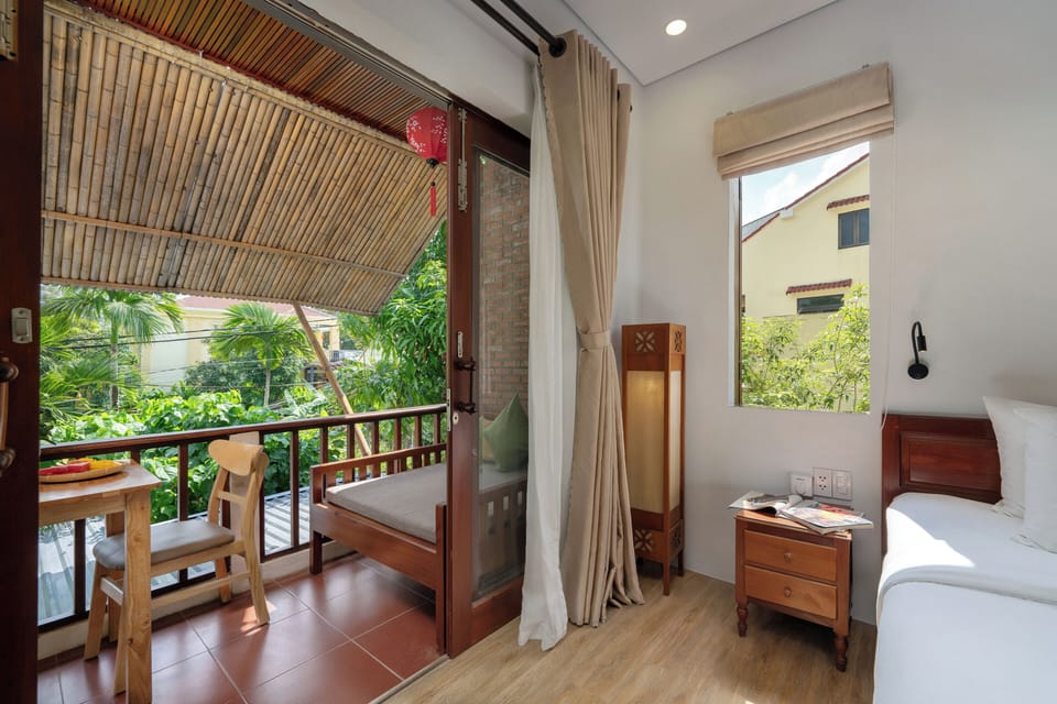 Tulip Room (First Floor)  | Terrace/patio