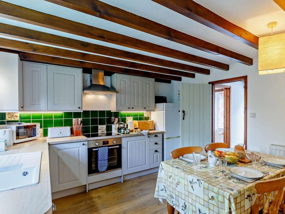 Kitchen diner space