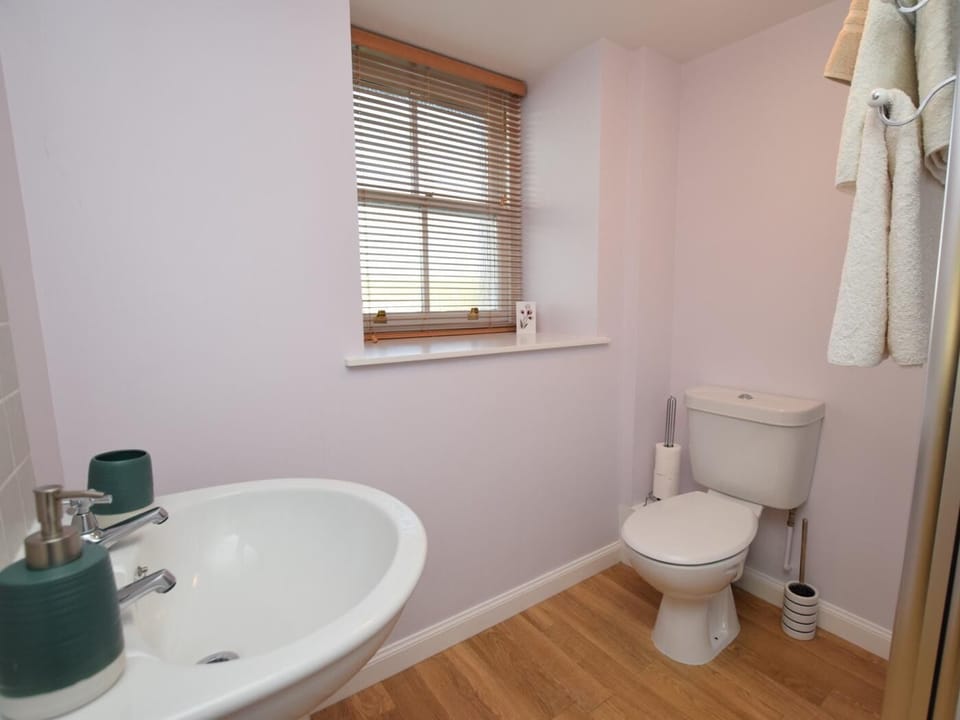 Downstairs shower room