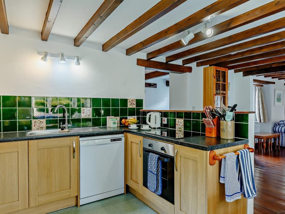 Well equipped kitchen