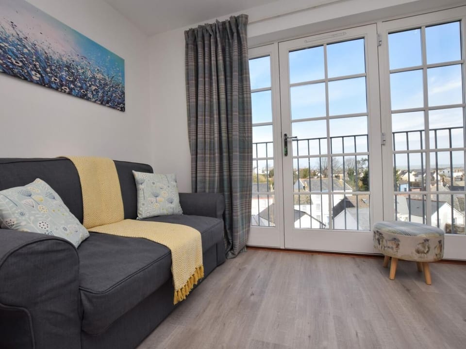 Relax in comfort with all the family