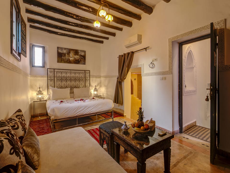 Junior Suite | Premium bedding, in-room safe, individually decorated