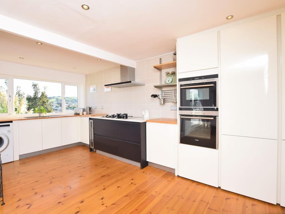 A kitchen that is perfect for entertaining