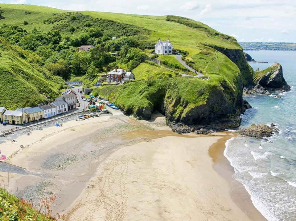 Llangranog Beach