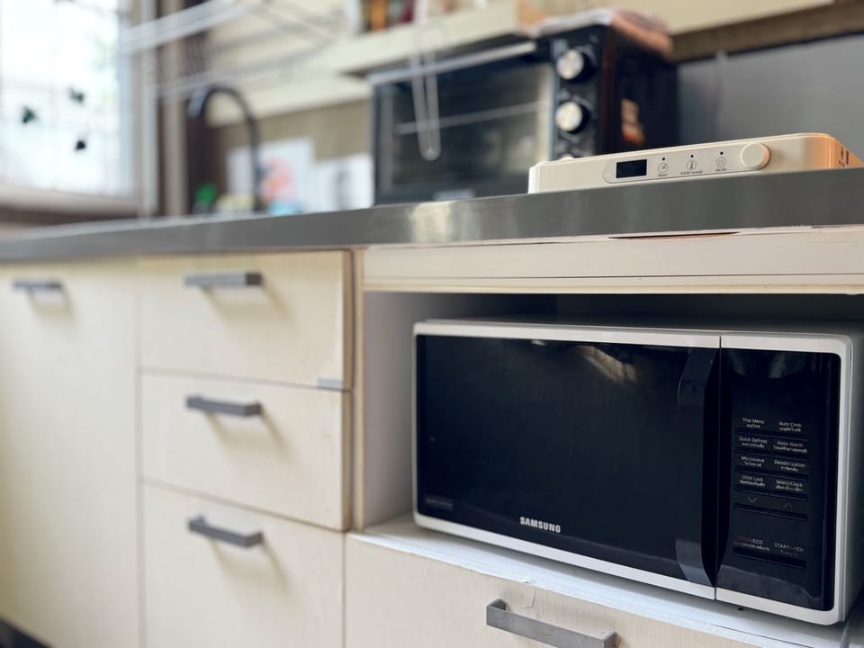 Microwave