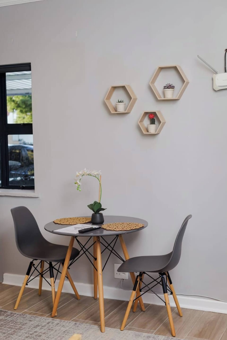 House, 1 Bedroom, Accessible, Private Pool | Dining