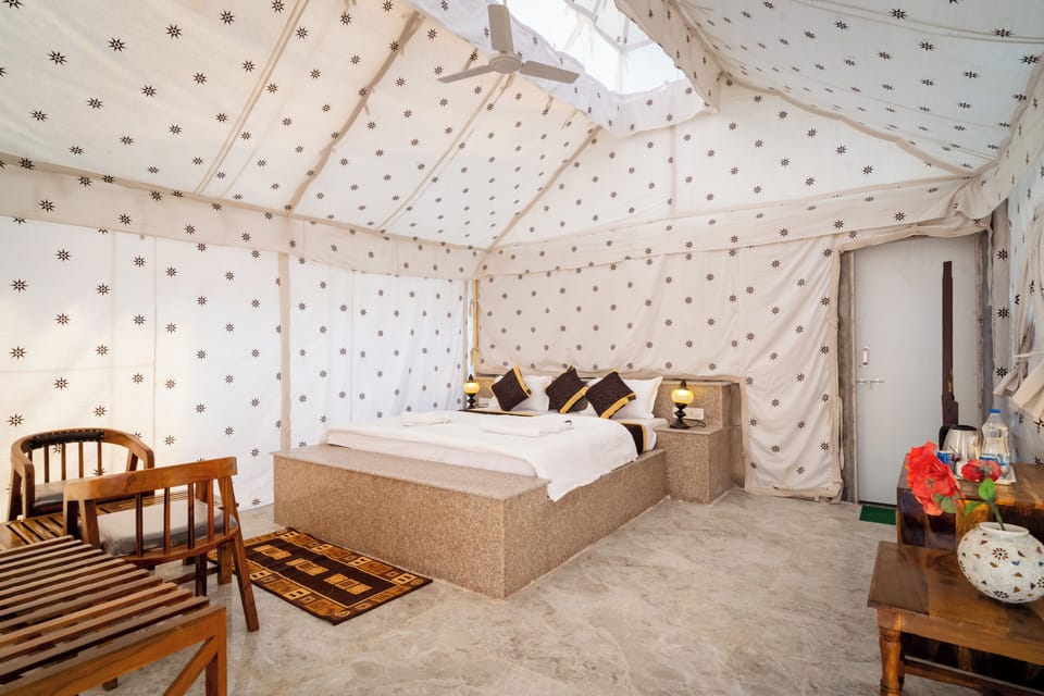 Luxury Double Room, Desert View | In-room safe, desk, laptop workspace, blackout drapes